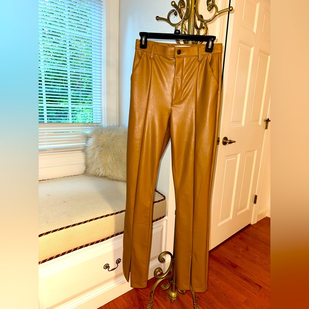 Abercrombie “The Skinny Ultra High Rise” size 28 /6. Faux brown leather pant